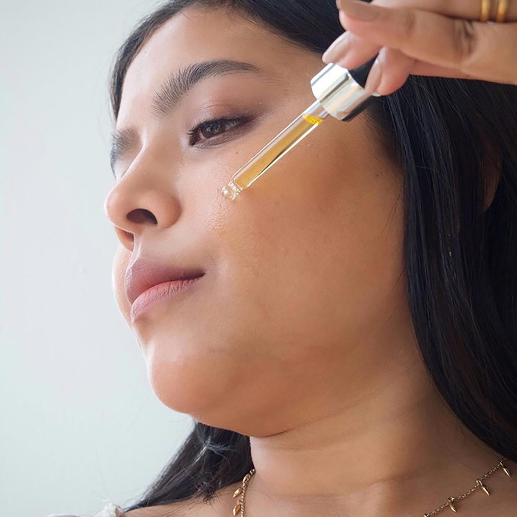 Radiance Turmeric Facial Oil - Image 6